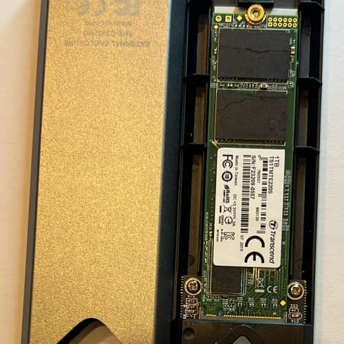 Transcend 220S 1T/2T & Samsung 三星 980 PRO 1T (w/heatsink)