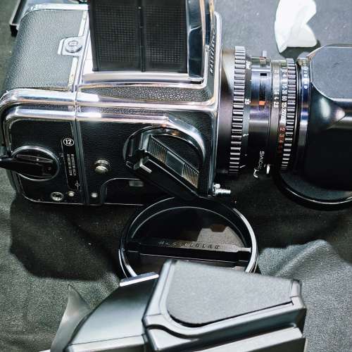 hasselblad 哈蘇 500C/M 機 500cm +CT 80/2.8 鏡 + A12 菲林後背 有罩/前後蓋 機背...