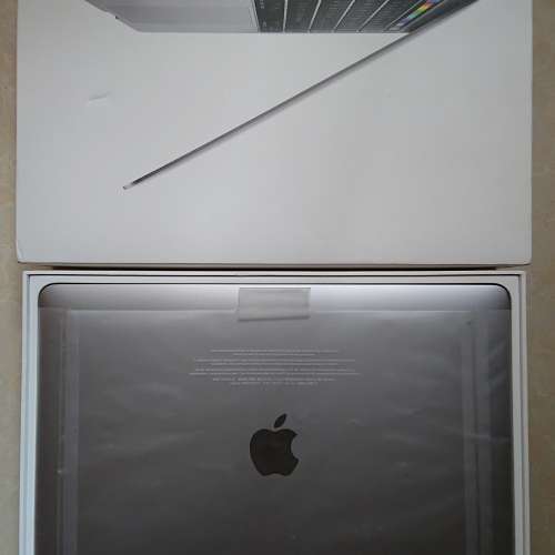 Apple MacBook Pro /13.3&rdquo;LED /i5-6267U 2.90GHz /8GB DDR 4/128GB M.2 SSD/90%Ne...