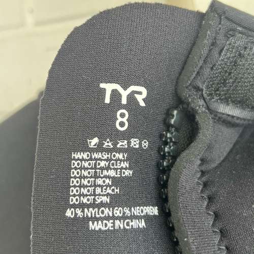 美國游泳品牌 TYR 3.5mm (Size 8) 兒童游泳保暖膠衣 HK$88.00