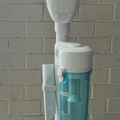 Makita CL107FD 無線吸塵機 (不包電池) 清屋出售 HK$150.00