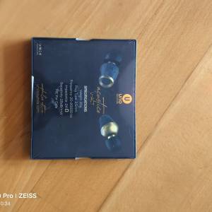 靚聲木制入耳 earphone