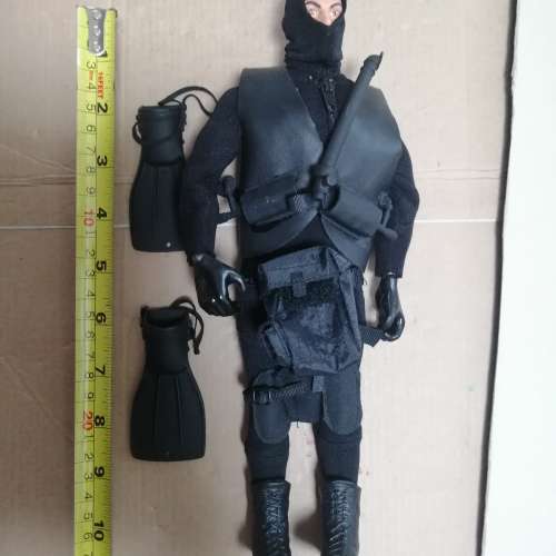 12" ARMY FIGURE 12"