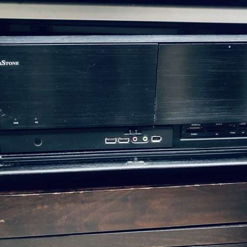 SilverStone 黑色電腦主機, 功能正常, 可以接收及錄影電視