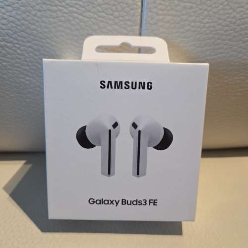 全新白色 Samsung Galaxy Buds 3 FE (White Color) 智能耳機