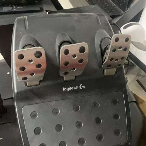 F1動感實車模擬器 包4D動感座位 Logitech賽車方向盤 腳踏