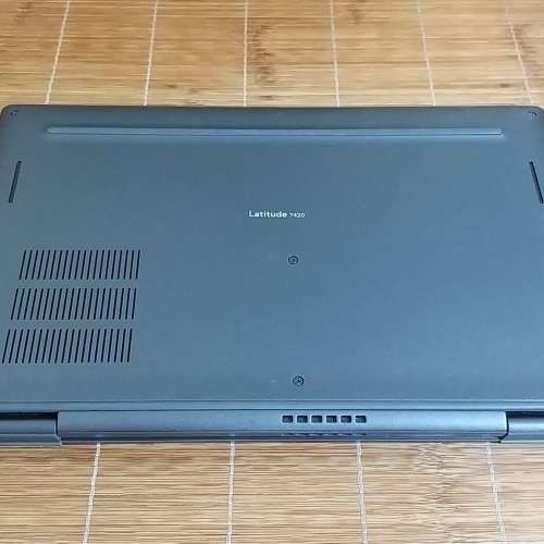 Dell Latitude 7420