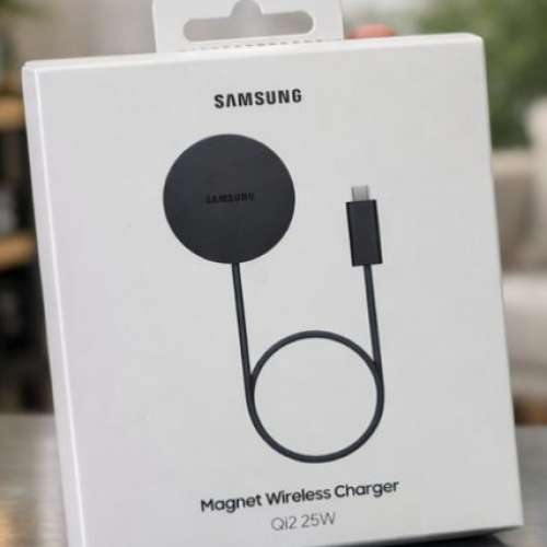賣全新samsung無線充電器25W