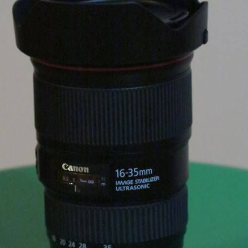 CANON 16-35mm F4 IS USM Lens