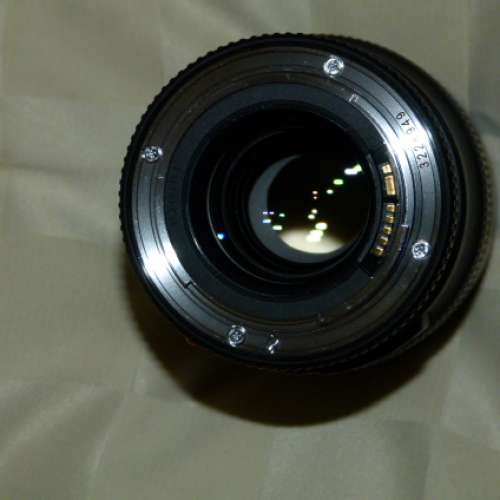 CANON EF100MM f2.8 L marco IS USM Lens