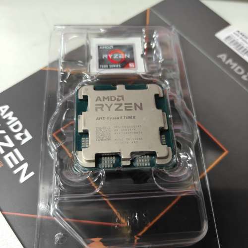 AMD Ryzen 5 7600X 6核心12線程 AM5