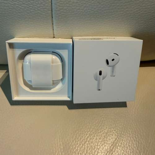 Apple AirPods 4 With Active Noise Cancellation