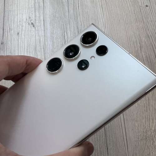 三星s23 ultra 256gb,港行雙卡極新，冇修冇拆，所有功能正常，跟原廠機殼！