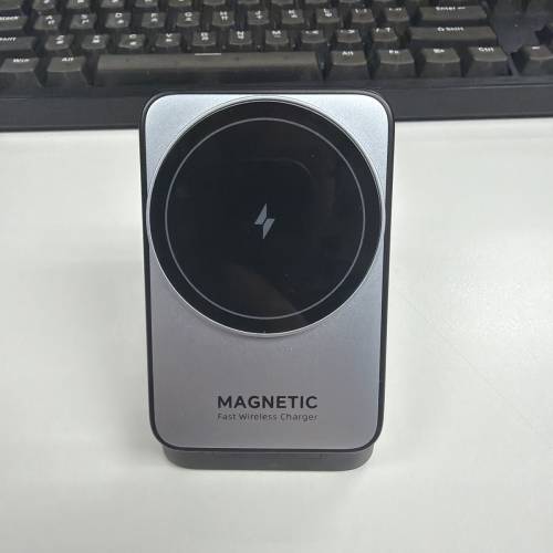 三合一折疊充電器 磁吸充電器 無線充電器 充電支架 手錶/耳機/電話充電器