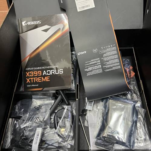 撕裂者套裝X399AORUS XTREME+CPU 1920X
