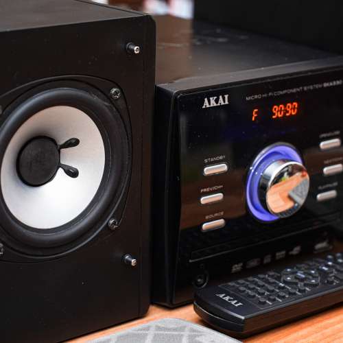 AKAI SKA330 MICRO HI-FI SYSTEM