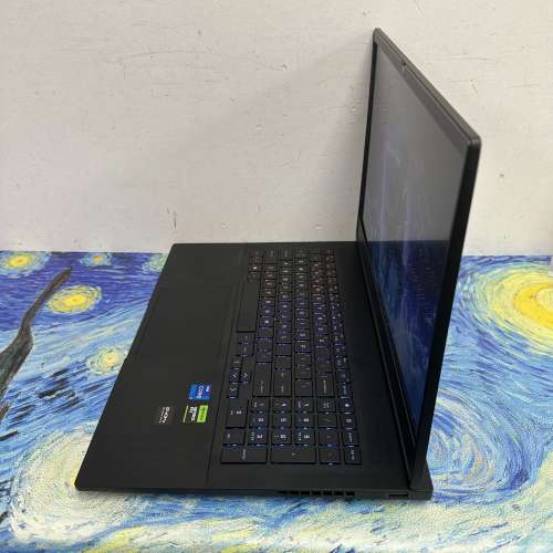 (OMEN RTX4070 電競筆電)HP Omen頂級電競系列 i7-13700HX/8,16,32GB/RTX 4070獨立顯...
