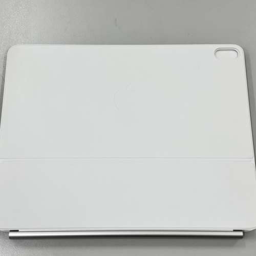 Apple magic keyboard for M3 iPad Air 13 inch (A3340) white
