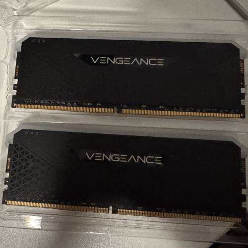 CORSAIR VENGEANCE&reg; RGB RS 32GB (2 x 16GB) DDR4 DRAM 3600MHz C18 Memory Kit