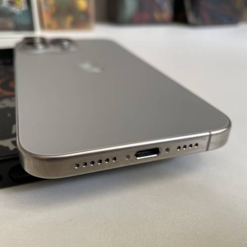 iPhone15 pro max 256 原色