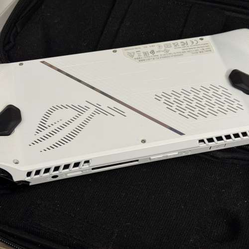 Rog Ally Z1E 16+512 windows掌機 90%new