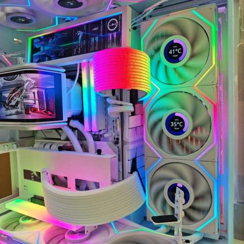 9800X3D ROG RYUO IV 360 水冷 ROG B850-A Corsair 32GB Crucial P310 2T