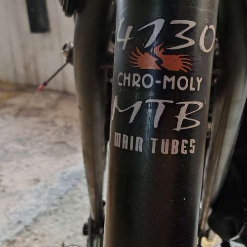 加拿大製造NORCO，Chro-Moly鋼架, 14速XTR手制轉速，Truvativ餅，Lx 波boot波腳