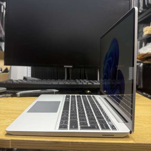 {電池100%} [Touch] Microsoft Surface Laptop Go (10代 4核 i5 / 12.4" 觸控屏 / ...