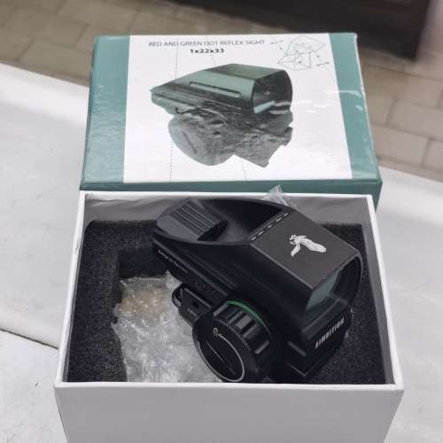 RED ND GREEN DOT REFLEX SIGHT 1x22x33
