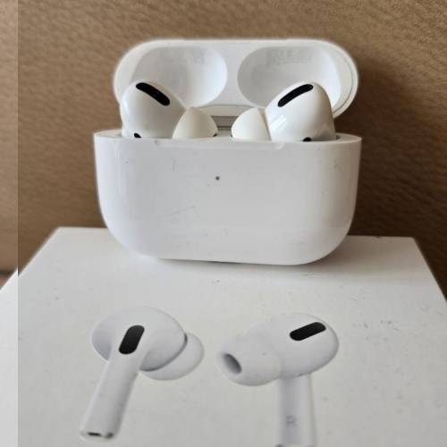 Apple airpods pro