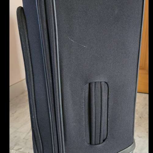 Samsonite雙轆行李箱