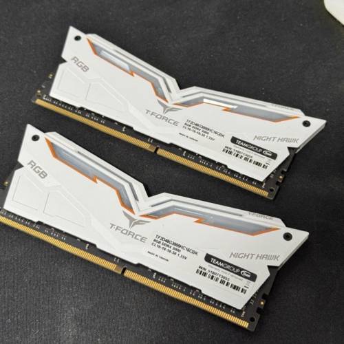 T-FORCE Night Hawk兩條DDR4一套