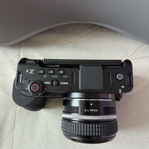 Nikon ZR + 40mm F2 SE版