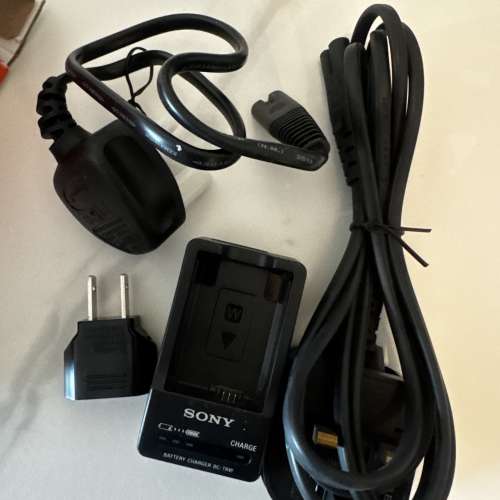 Sony W Series ACC-TRW travel charger for NP-FW50 旅行充電器套裝