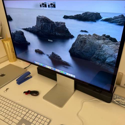 kuycon顯示器

27寸5k IPS鏡面 G27xAPPLE平替帶原裝金屬支架,支持旋轉升降俯仰調整...
