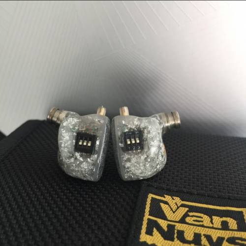 qdc anole vx iem