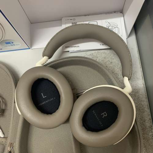 99%New Sennheiser Momentum 4 Wireless Headphone White