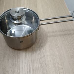 孖人牌Zwilling 7 吋長柄廚房煮食鍋煲 kitchen Cooking pot