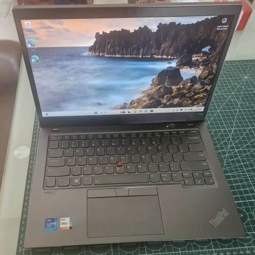 9New Lenovo Thinkpad 14S i7-1185gG7 16G Ram/1TB SSD 14"FHD Touch Mon
