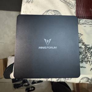 MINISFORUM UM690L Slim 32G+1Tb銘凡迷你電腦