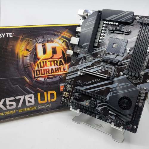 出售電腦AMD Ryzen5 5600X 娛樂遊戲工作剪片，足料100%可用