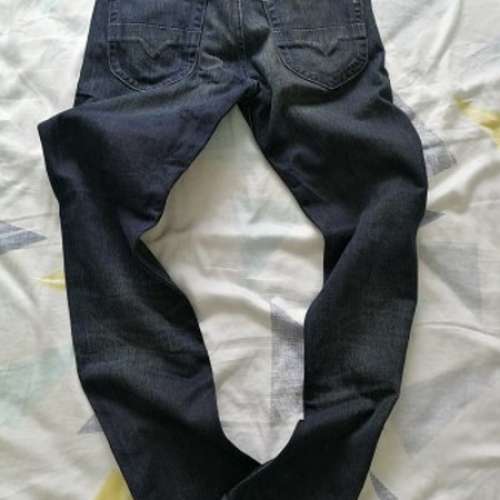 95%新Diesel 30週年版牛仔褲Dirty thirty Jeans Slim fit 修腳