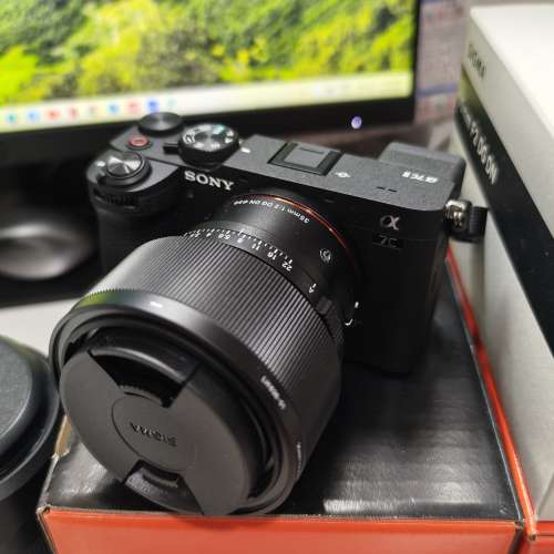 Sony A7C II (99% New) - OnHold