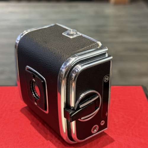 Hasselblad A24 Type II Black 6x6 120 Film Back Magazine