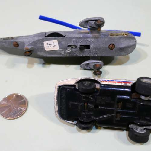 70~80年代..重金蜀~玩具2件~