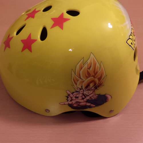 龍珠Z 頭盔