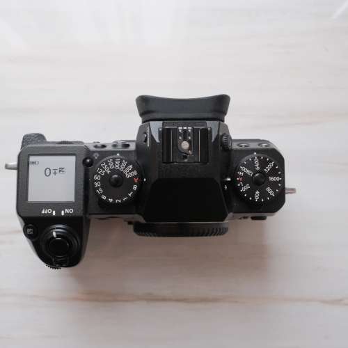 Fujifilm X-H1 Body + VPB-XH1原廠垂直充電手柄