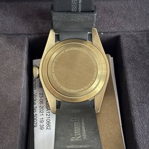 90% new Tudor Watch Black Bay Bronze 79250 79250BA-LS 青銅 錶