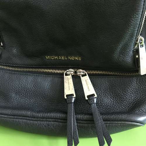 Michael Kors 黑色真皮背包背囊