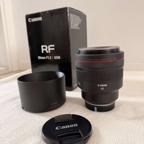 CANON RF 85mm F1.2